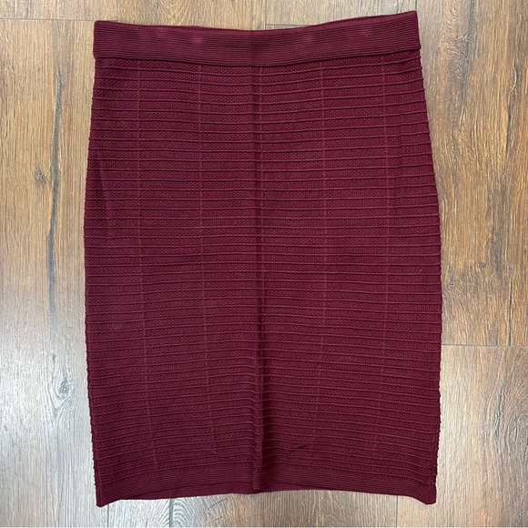Loft Outlet Knit pencil skirt SZ MED - Picture 1 of 4